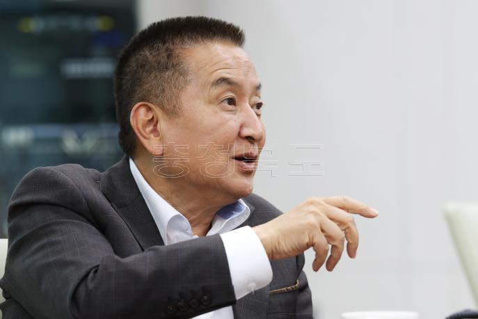 20260410 - 언론사 인터뷰(여는마당1 도지사) 의 사진