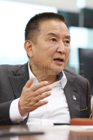 20260410 - 언론사 인터뷰(여는마당1 도지사) 의 사진