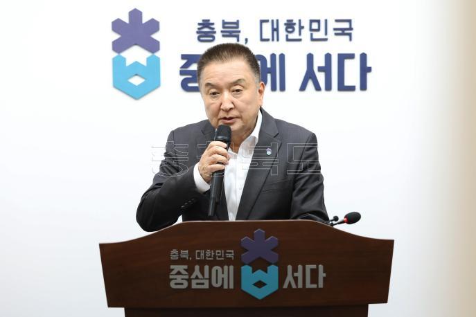 20260414 - 현안 관련 언론브리핑(브리핑룸 도지사) 의 사진