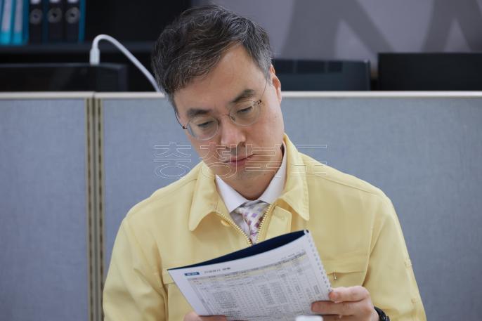 20260421 - 중동사태 악화에 따른 도내 자재수급 관련 현장간담회(괴산, 경제) 의 사진