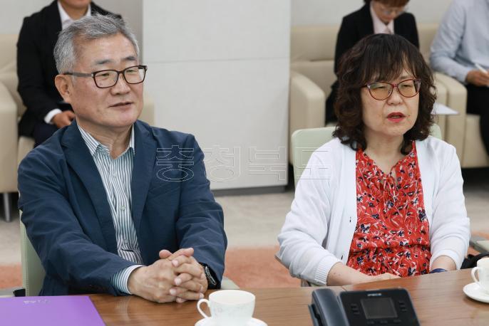 20260429 - 故조병현 작가 작품 기증식(여는마당, 도지사) 의 사진