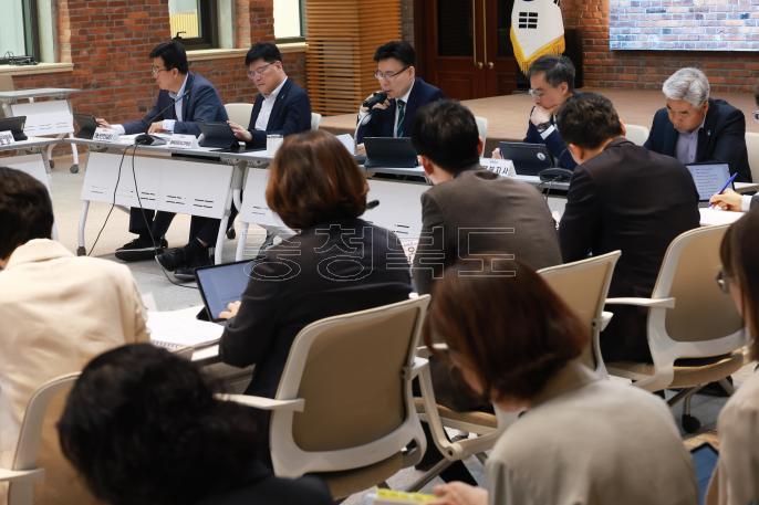20260511 - 확대간부회의(대회의실, 권한대행) 의 사진
