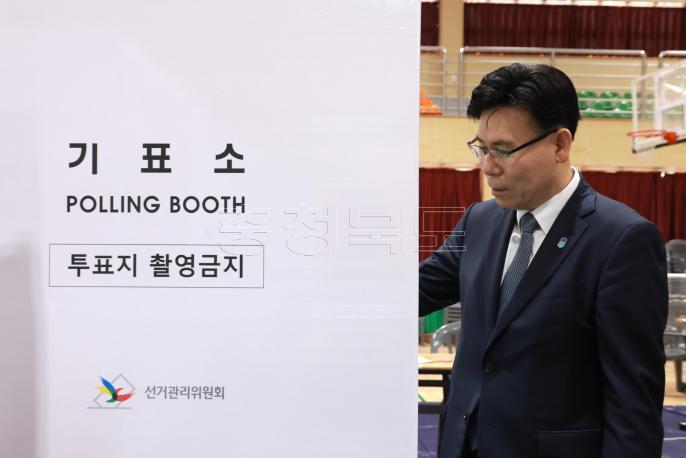 20260528 - 지방선거 사전투표소 점검(창신초, 권한대행) 의 사진