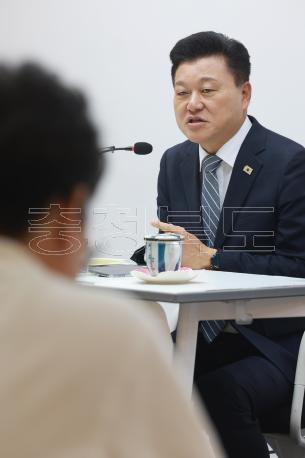 20260611 - 인수위 운영방향 관련 기자간담회(당선인, 브리핑룸) 의 사진