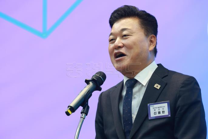 20260616 - 충북도지사직 인수위원회 자문위원 위촉식(대회의실, 당선인) 의 사진