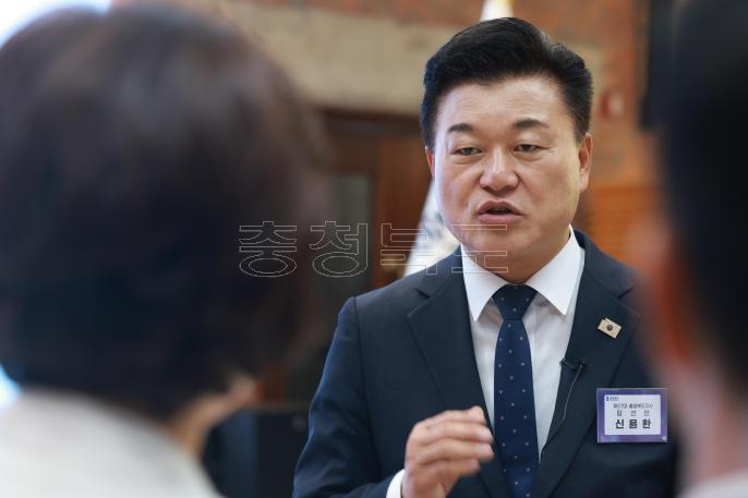 20260616 - 충북도지사직 인수위원회 자문위원 위촉식(대회의실, 당선인) 의 사진