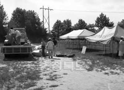 전쟁시 이재민 수용구호 훈련 사진