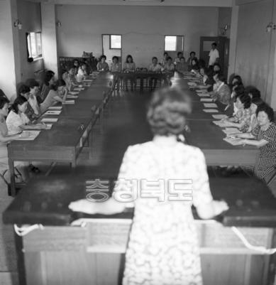 시군 부녀계장 및 보건 요원 교육 의 사진
