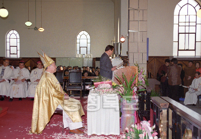 정진석 주교 25주년 기념식 의 사진