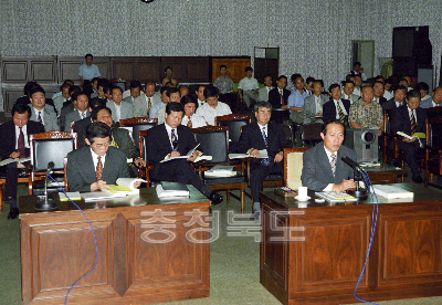 21세기 충북발전 계획 보고회 의 사진