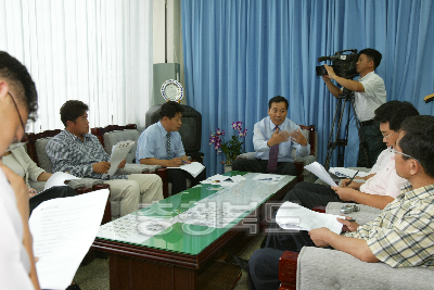 탈북주민 지원 대책 기자회견 의 사진