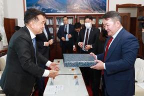 할트마 바톨가 몽골 전 대통령 등 대표단 접견 의 사진