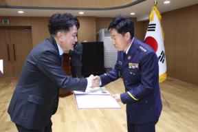 20260303 - 3월 직원조회(도청 문화홀 도지사) 의 사진