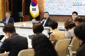20260413 - 확대간부회의(대회의실 도지사) 의 사진