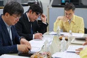 20260421 - 중동사태 악화에 따른 도내 자재수급 관련 현장간담회(괴산, 경제) 의 사진