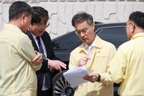 20260421 - 중동사태 악화에 따른 도내 자재수급 관련 현장간담회(괴산, 경제) 의 사진