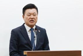 20260604 - 신용한 도지사 당선인 기자회견(브리핑룸, 당선인) 의 사진