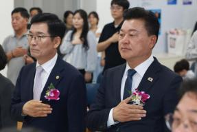 20260604 - 신용한 도지사 당선인 당선증 교부식(충북선관위, 당선인) 의 사진