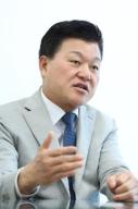 20260609 - 신용한 도지사 당선인 인터뷰(충북개발연구원) 의 사진